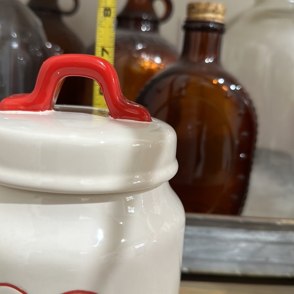 Rae Dunn  Red Heart Small Ceramic Canister - Picture 9 of 9